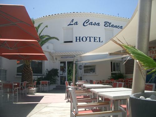 Hotel La Casa 3*