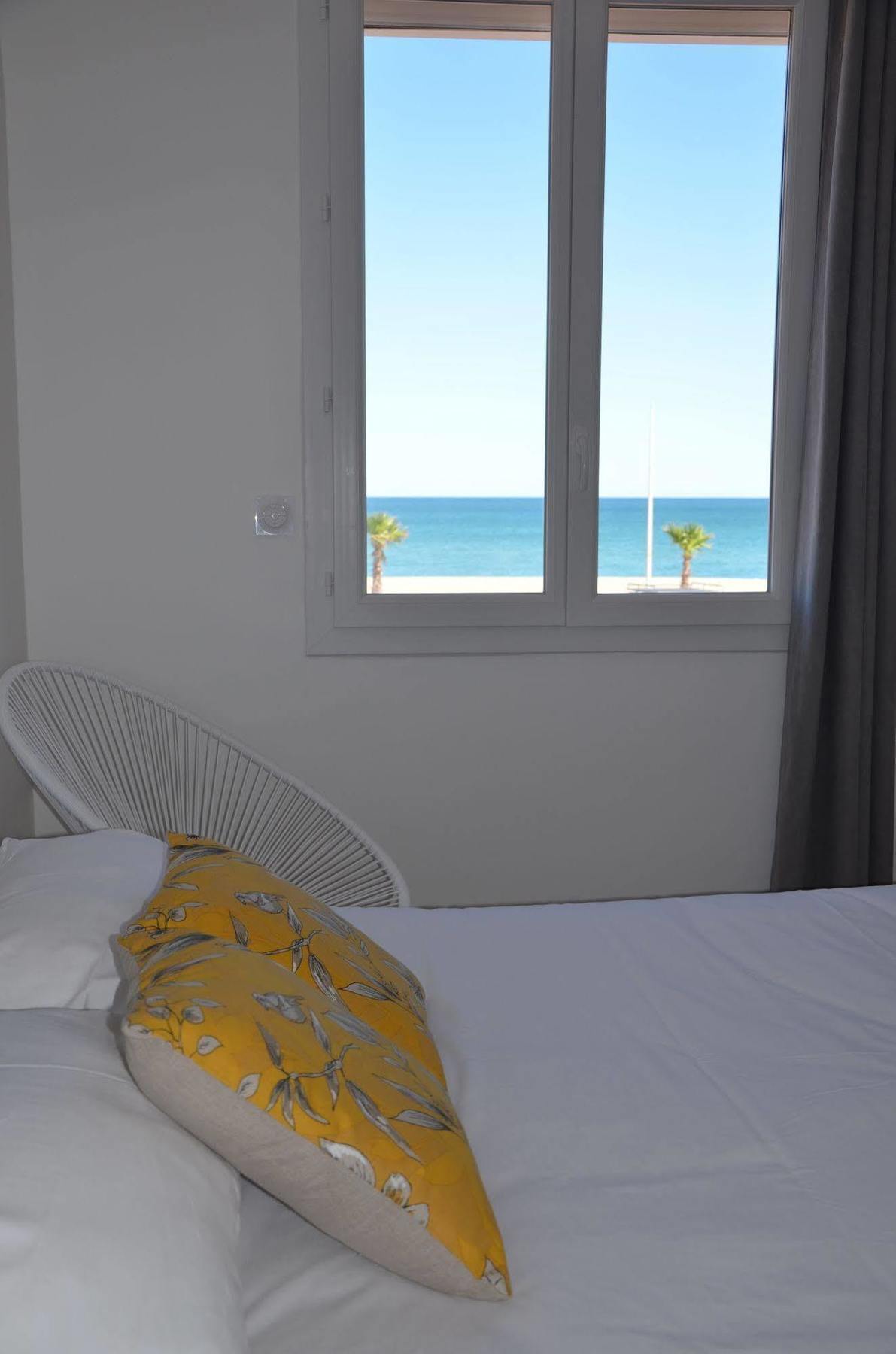 Hotel La Casa 3*